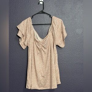 Acting Pro Taupe and White Polka Dot Ruffle Sleeve Top
